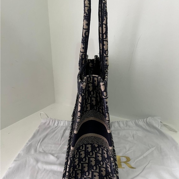 Dior book tote medium blue never used NO TRADES DONT ASK - Picture 3 of 10